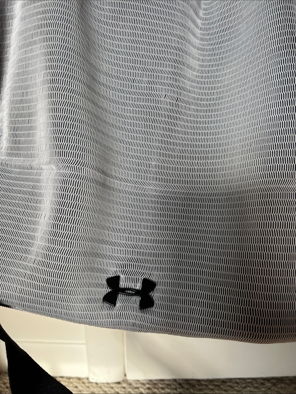 Under Armour Tote with Black Straps - Picture 2 of 6